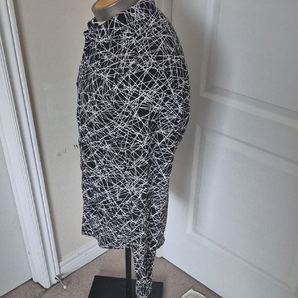 Guess Monochrome Patterned Shirt - Picture 4 of 16